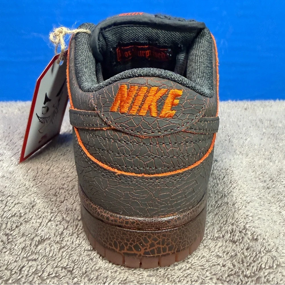 Nike SB dunk 'Krampus' 🔥💣😈🖤 Brand new